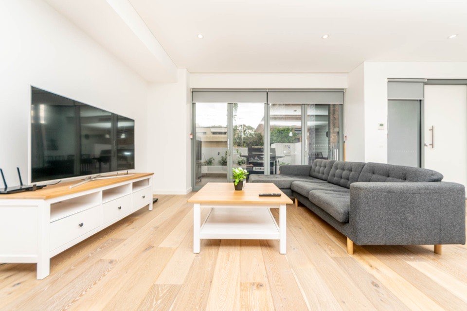 Rosebery 3 Bedroom Townhouse Salisbury Lane