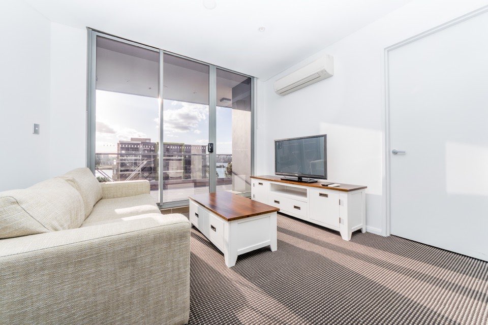 Rhodes 2 Bedroom Shoreline Drive